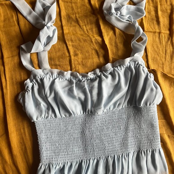 Aritzia Wilfred light blue tank top - Picture 4 of 4